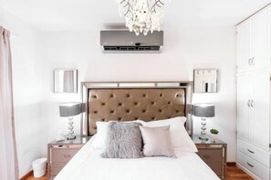 3 slaapkamers, een strijkplank/strijkijzer, wifi, beddengoed