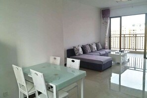 Unclassified image, 4 of 85, button - Q+ · Beihai Beibu Bay No.1 Yijia Online Serviced Apartment (Beihai)