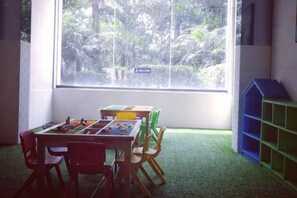 Children’s area - Q+ · Beihai Beibu Bay No.1 Yijia Online Serviced Apartment (Beihai)