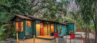 Bohemian Bungalow | Gulfports Oak Inn