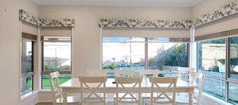 The panorama retreat- sleeps 12, aircon, brand new