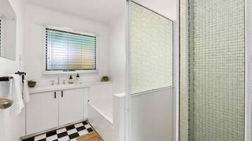 Hair dryer, towels