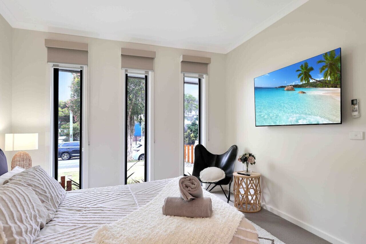 3 bedrooms, WiFi, bed sheets