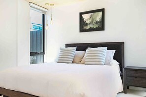 WiFi, bed sheets