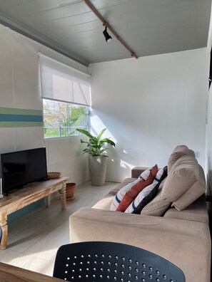 Premium-Studio | Fernseher