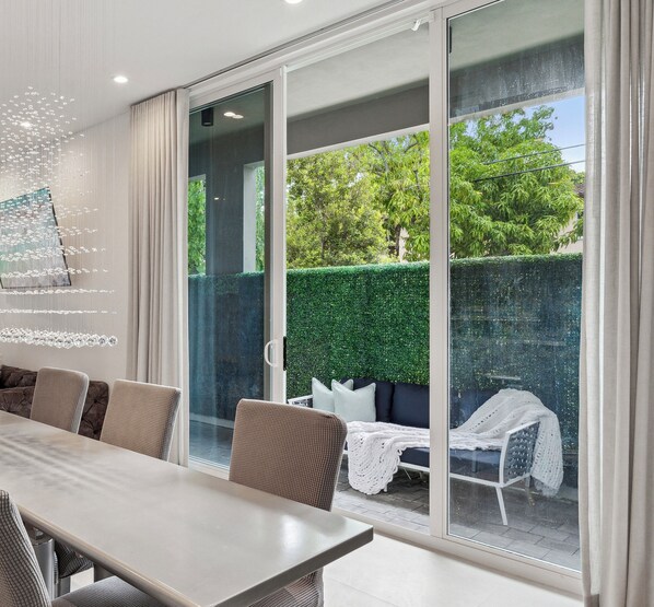 Living area - Best Charming 3-bedroom villa in welcoming Miami (Miami)