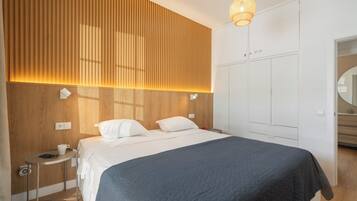 1 chambre, fer et planche Ă repasser, Wi-Fi, draps fournis