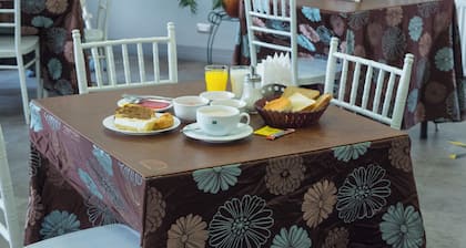 Econohotel