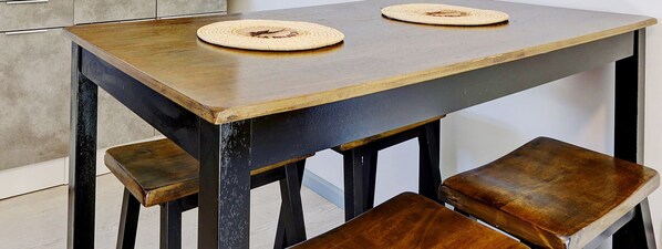 Fridge, microwave, coffee/tea maker, toaster