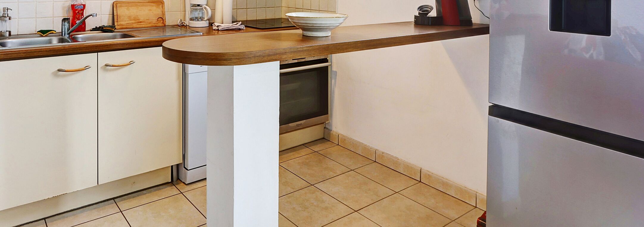 Réfrigérateur, micro-ondes, four, lave-vaisselle