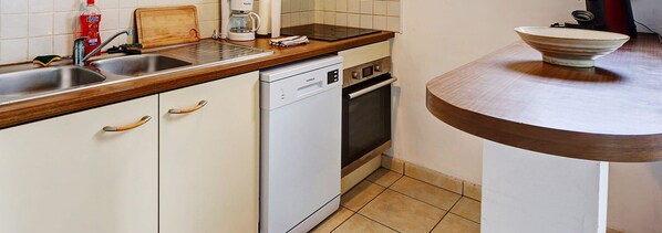 Fridge, microwave, oven, dishwasher