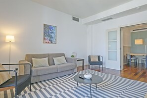 TV - OLA LIVING PLAZA CATALUNYA 3 ALEXANDRA 2 ROOMS (Barcelona)