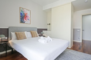 1 bedroom, iron/ironing board, free WiFi, bed sheets - OLA LIVING PLAZA CATALUNYA ALEXANDRA 1 ROOM (Barcelona)