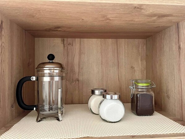 Kaffee und/oder Kaffeemaschine