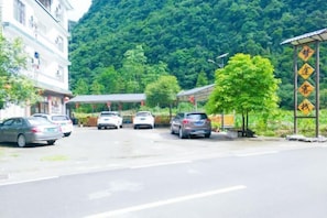 Exterior - Libo Maolan Mengtu Inn (Libo)