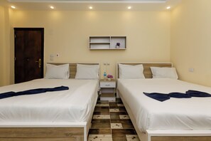 Economy-Vierbettzimmer