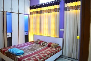 Room - Fully Furnished Ish, Atithya Homestay with Various Amenities in Lucknow, India (Lucknow)