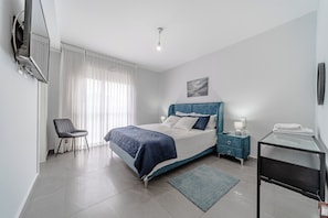 4 Schlafzimmer, Bügeleisen/Bügelbrett, WLAN, Bettwäsche