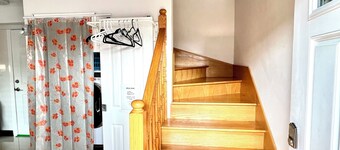 Cozy 2-bedroom guesthouse in a convenient location