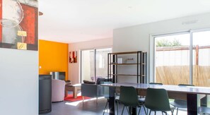 Dining - Family house for 8 guests with garden in Plurien | Ref 205 (PLURIEN)
