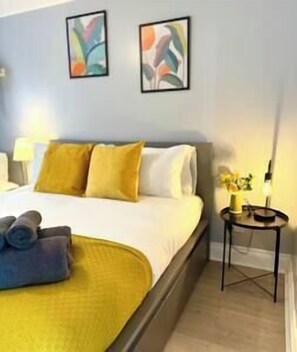 1 camera, ferro/asse da stiro, culla da viaggio, Wi-Fi