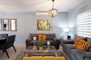 Living area - Corceles section Welsh comfortable and stylish (Hermosillo)