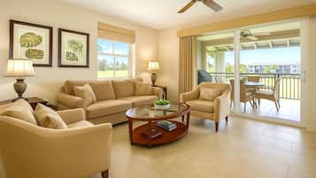 Condo (2 Bedrooms) | Living room | TV