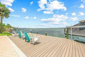 Terrace/patio - Ocean Sunrise - Ready for Guests, Thanksgiving 2025! (Bradenton Beach)