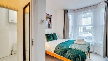 6 bedrooms, iron/ironing board, travel crib, WiFi