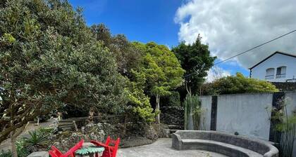 Charming Wine Cabin Azores Home