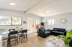 Interior - Miami home very central, close to Wynwood/downtown/Little Havana/coconut grove (Miami)