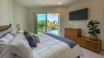 2 bedrooms, iron/ironing board, travel crib, WiFi