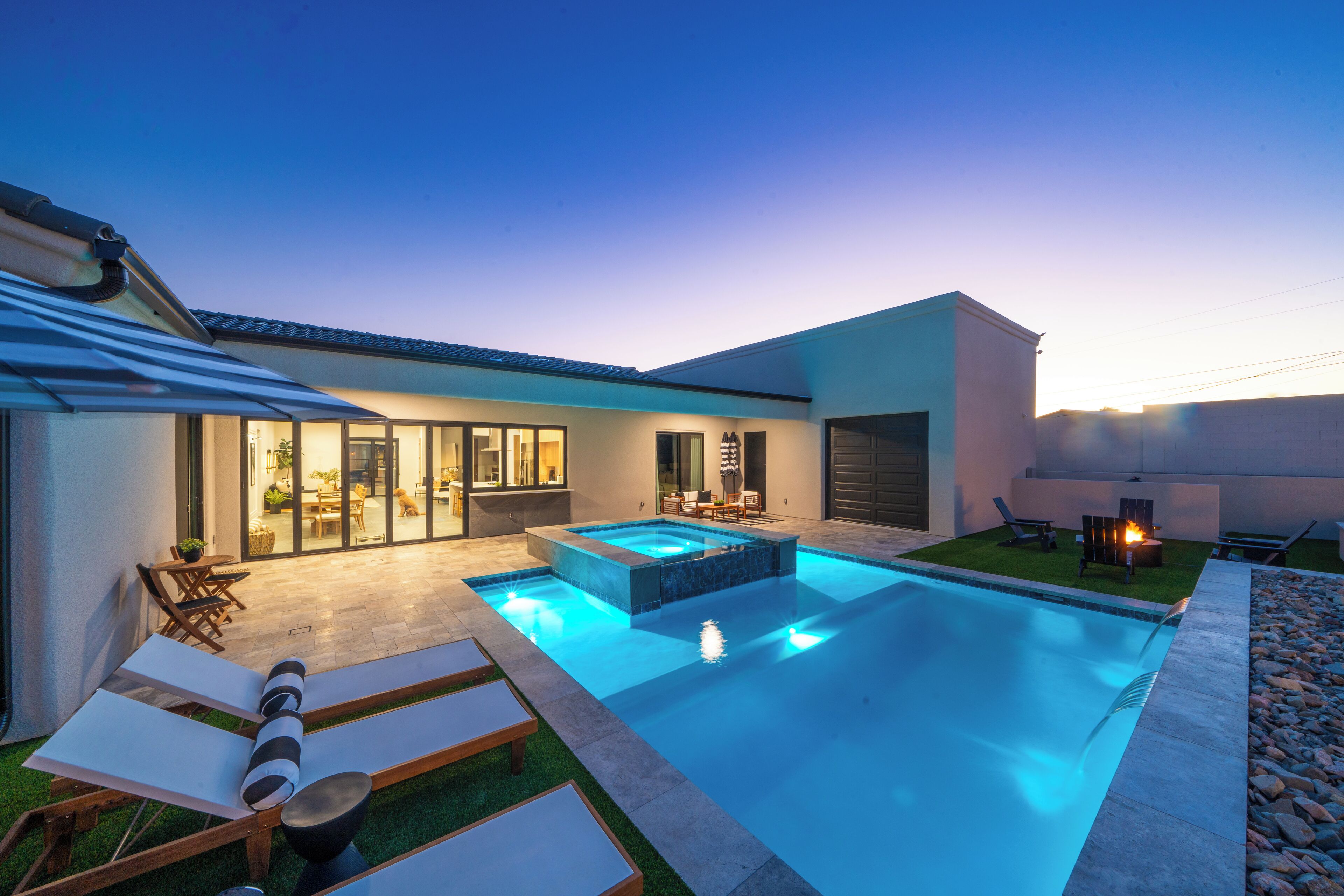 Piscine extérieure, piscine chauffée