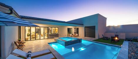 Outdoor pool, a heated pool