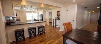 Vacation home, < 1 mile to University of Notre Dame, walk, bike or drive!