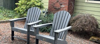 Charming 2-bedroom cottage in the heart of Salem