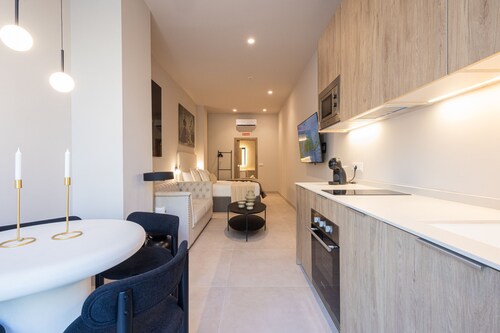 The Benicalap Apartment 01 by Florit Flats