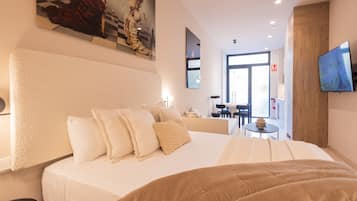 Een strijkplank/strijkijzer, gratis wifi, beddengoed