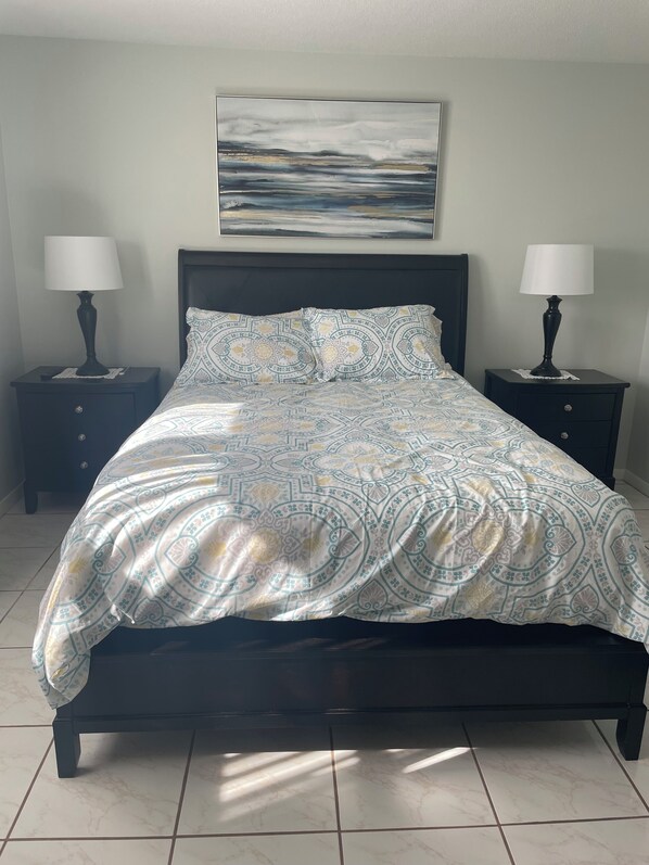 2 quartos, ferros/tábuas de passar roupa, Wi-Fi, roupa de cama