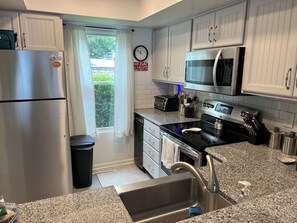 Fridge, microwave, oven, stovetop - Waterfront Townhome- with Boat Slip and Dock! (Moneta)