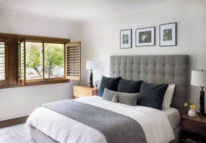 6 室のベッドルーム、アイロン / アイロン台、WiFi、ベッドシーツ