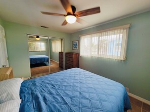 3 bedrooms, WiFi, bed sheets