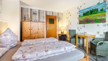2 bedrooms, free WiFi, bed sheets