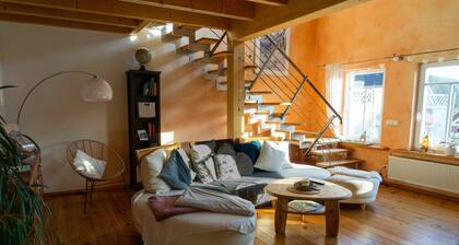 Ferienhaus 'Das Blaue Haus Am Rothaarsteig' mit privater Terrasse, privatem Garten und Wi-Fi