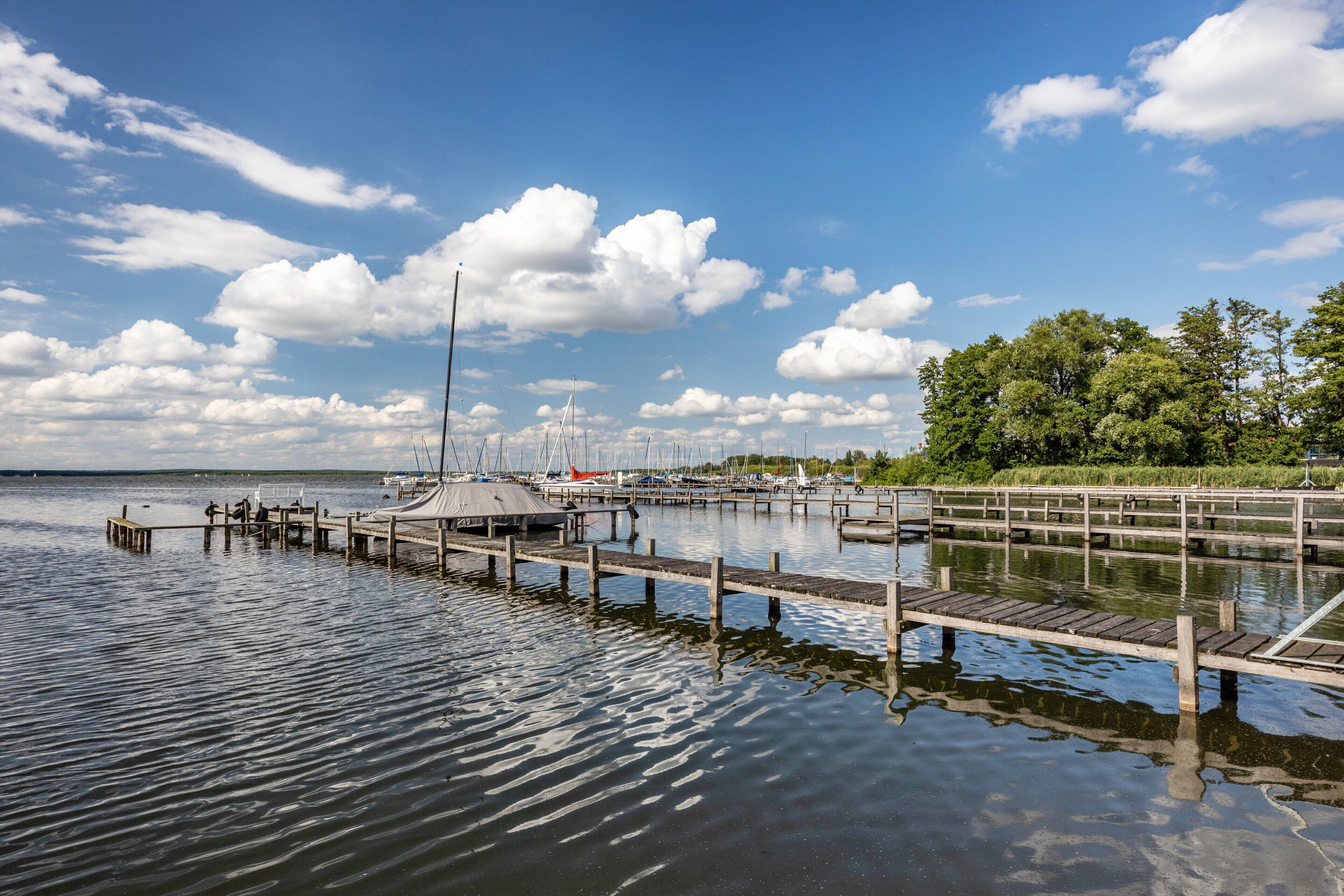 Marina/club náutico