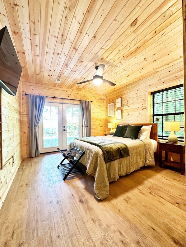 4 Schlafzimmer, Bügeleisen/Bügelbrett, Reisekinderbett, WLAN