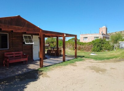 Cabaña Cercana a la Playa con Estacionamiento