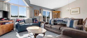 Golf Course Townhome on Bethel Village Trails