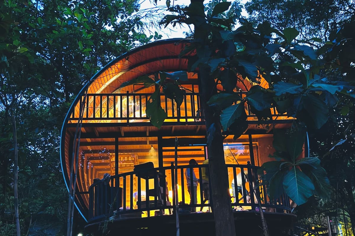 Family Tree House, 2 Bedrooms, Garden View | 1 bilik tidur, kalis bunyi, Wi-fi percuma, cadar katil