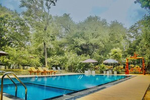 Outdoor pool - Dudley Nature Resort  (Habarana)